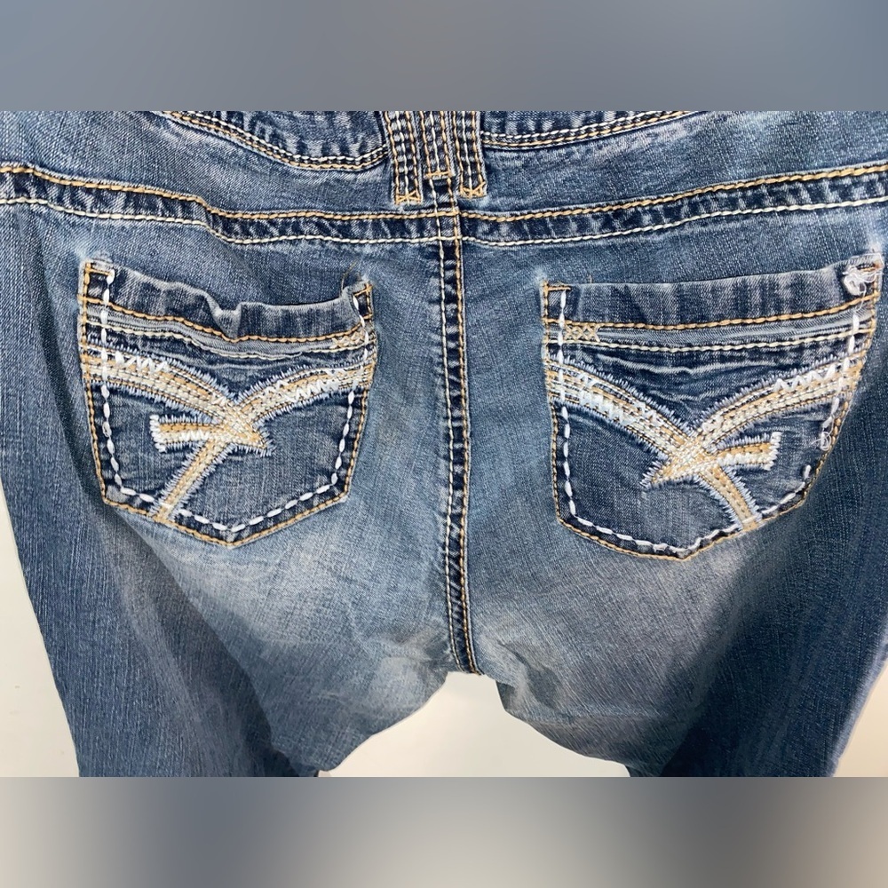 Amethyst Blue Jeans - Picture 7 of 8
